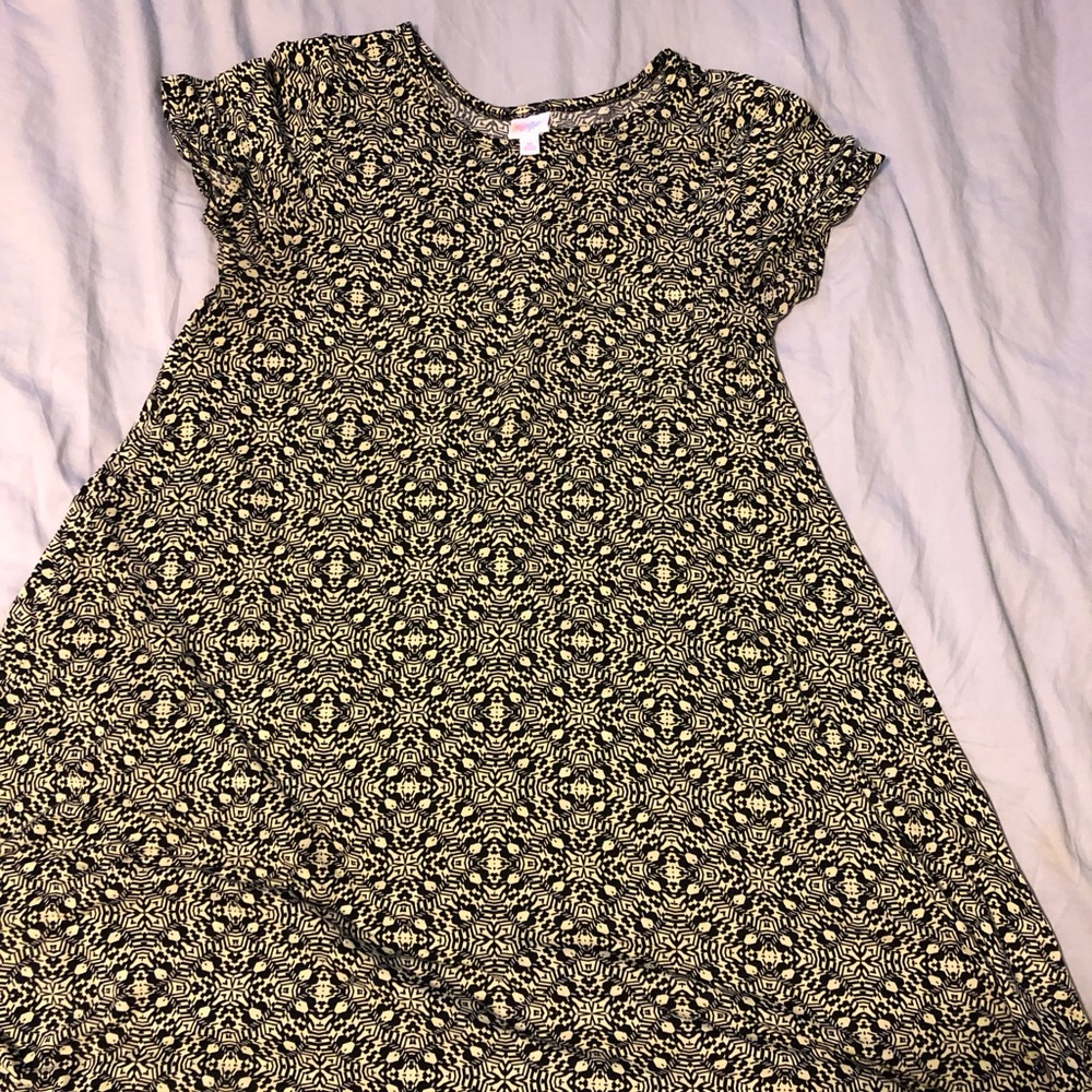 LuLaRoe Carly size M GUC